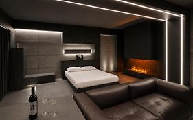 Agarthi Suites - Valtellina